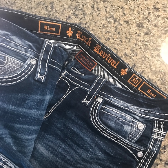 Rock Revival Boot-Cut Rima with Rhinestones - Picture 3 of 8